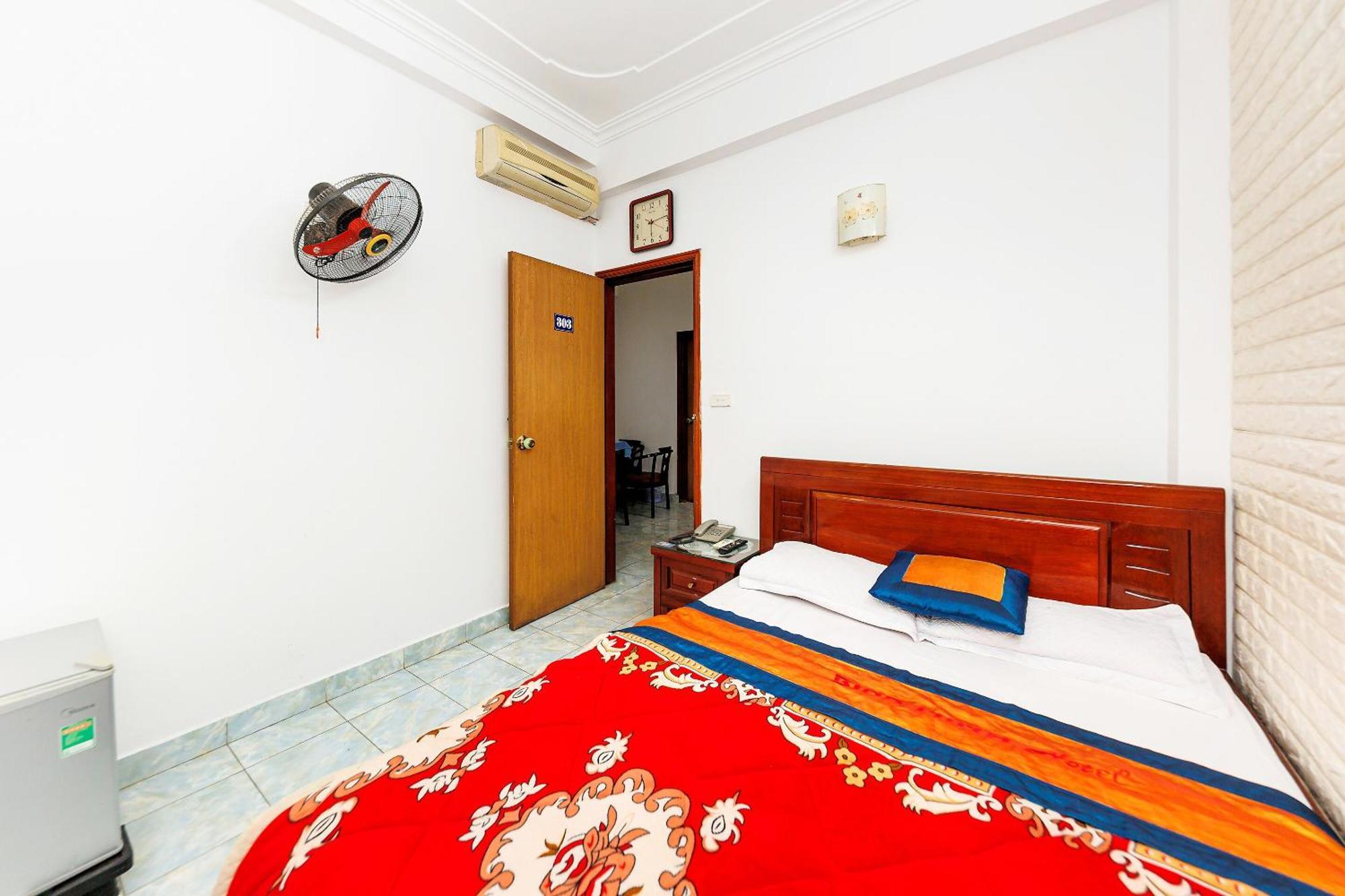 Binh Minh Ngoc Khanh Hotel Hanoi Bagian luar foto